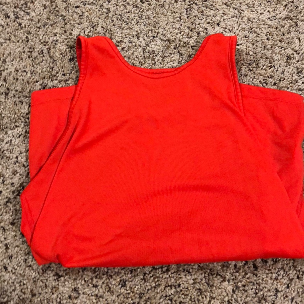This is a Women’s XS Dri-Fit tank top!